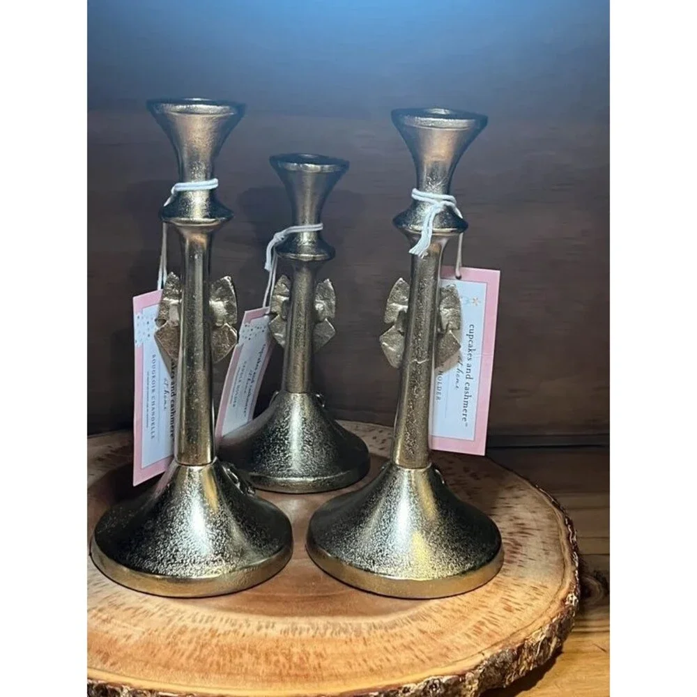 Gold Bow Candlestick Holders Set of 3 NWT  Cupcakes and Cashmere